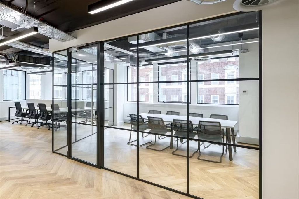 Property photo 2 of 6