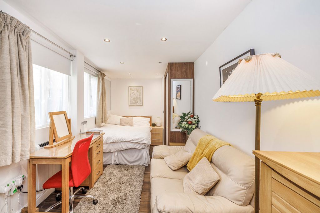 Property photo 1 of 9 Pbox-Img.Jpg