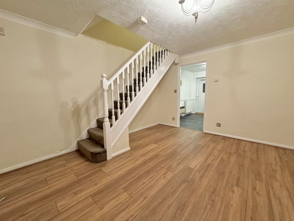 Property photo 3 of 14 Img_1866
