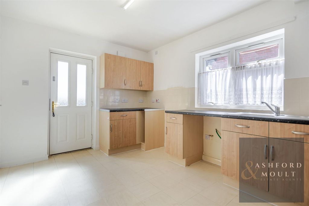 Property photo 3 of 27 Ashford-2.Jpg