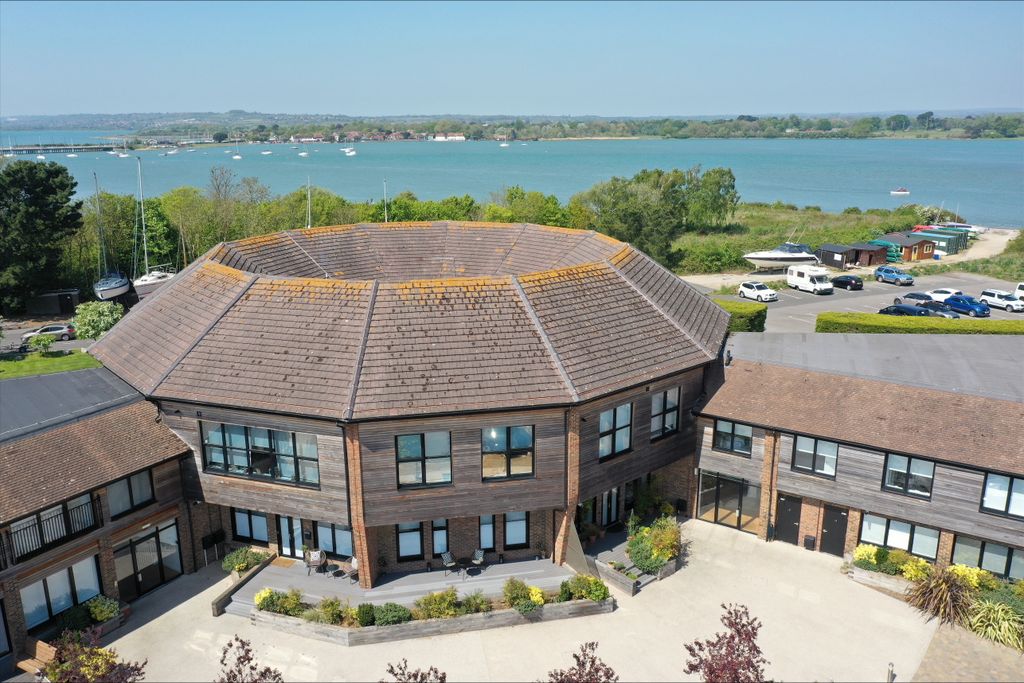 Property photo 1 of 16 Processed-59Ca81F2-59B0-4D09-A74D-C1E359Ed383D