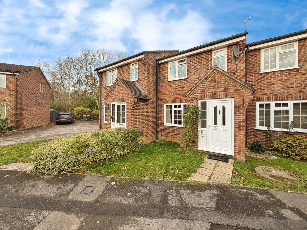 Property photo 1 of 9