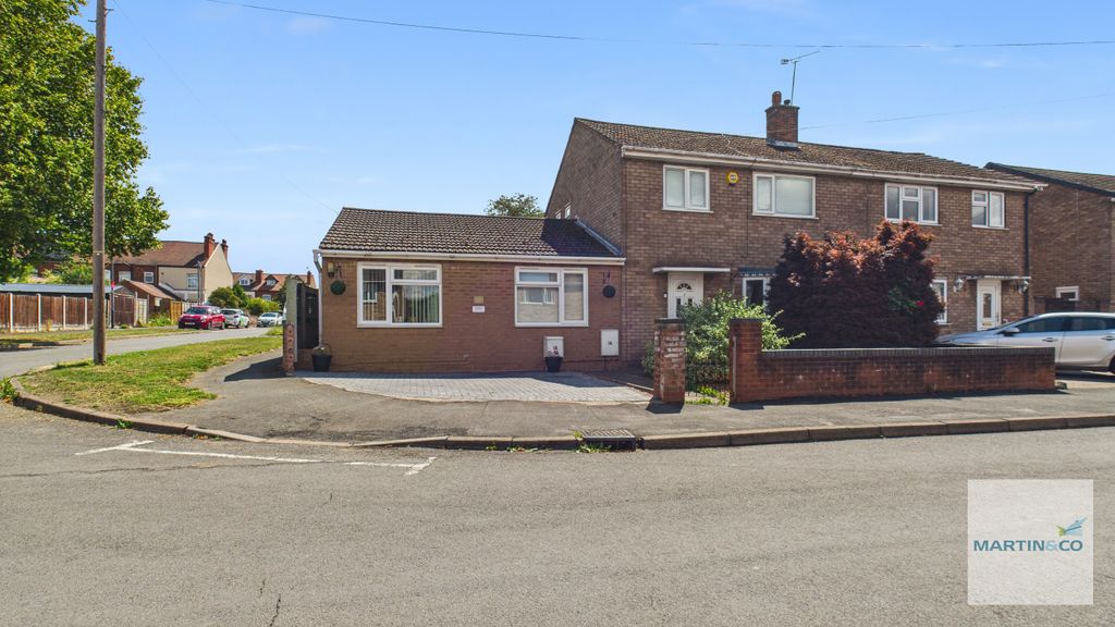 Property photo 2 of 15 Cam03663G0-Pr0163-Still001
