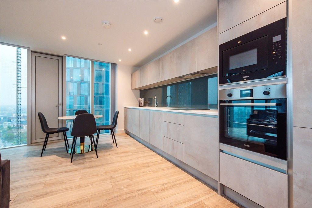 Property photo 3 of 15 77234Ajblr5Iaodcwjh44Amjogs.Jpg
