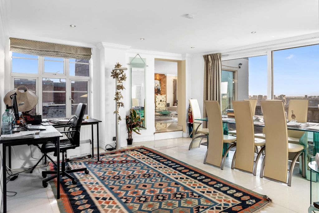 Property photo 1 of 17 Img_6079.Jpg