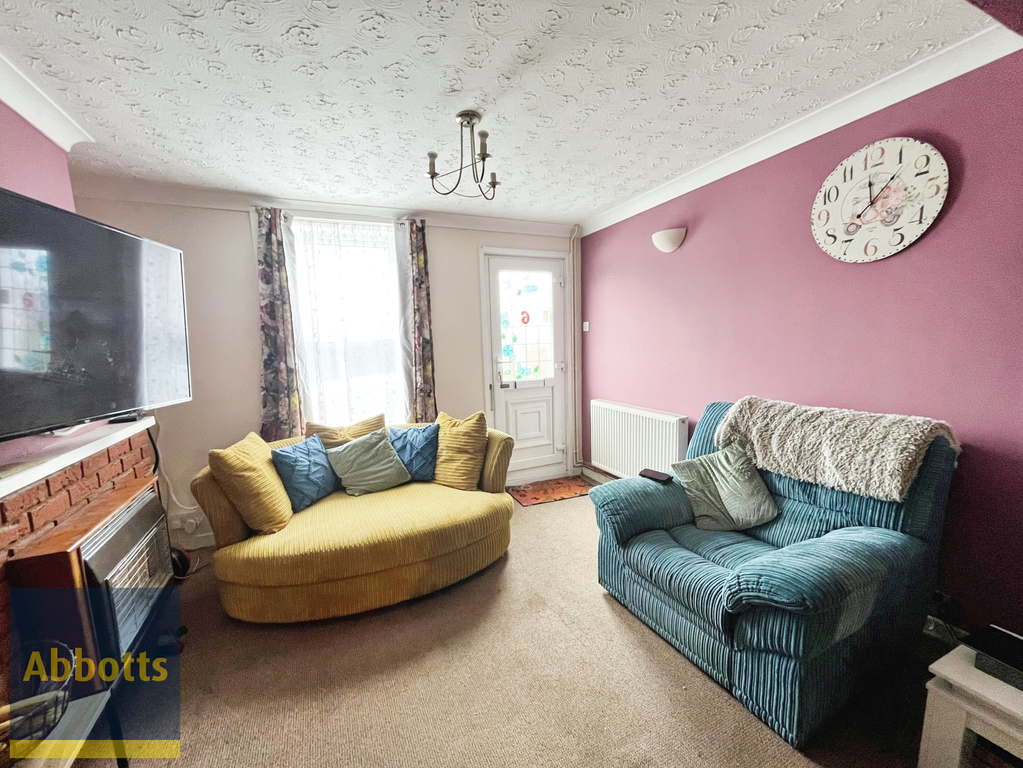 Property photo 2 of 10