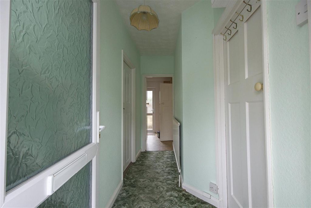 Property photo 2 of 13 Hall