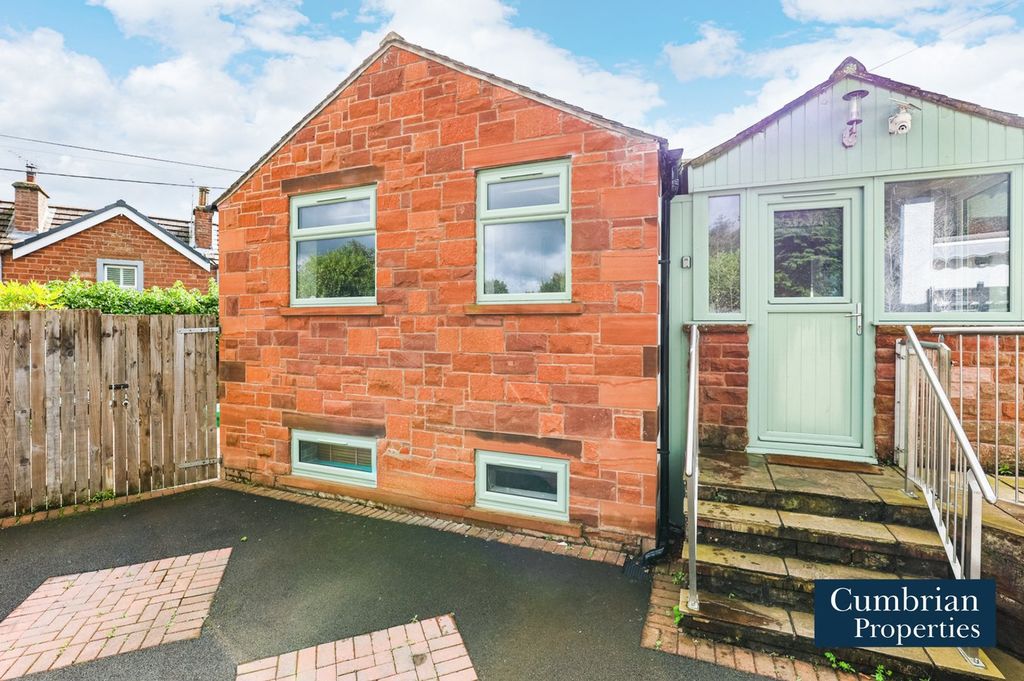 Property photo 1 of 26 External