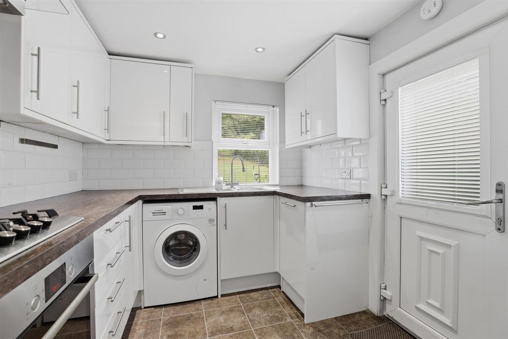 Additional image 12 of 3 bed semi-detached house for saleSmollett Street, Alexandria G83