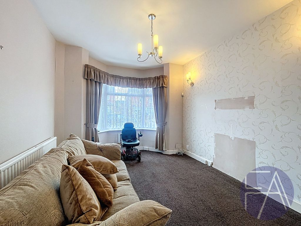 Property photo 3 of 21 4373496