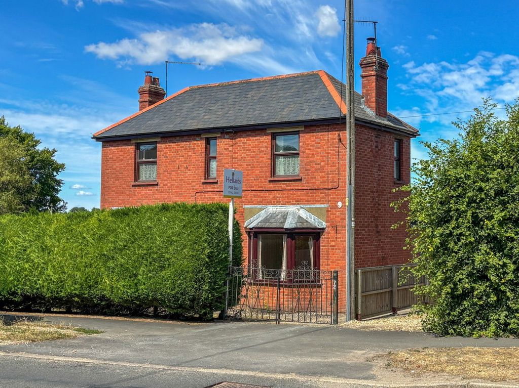 Property photo 1 of 19