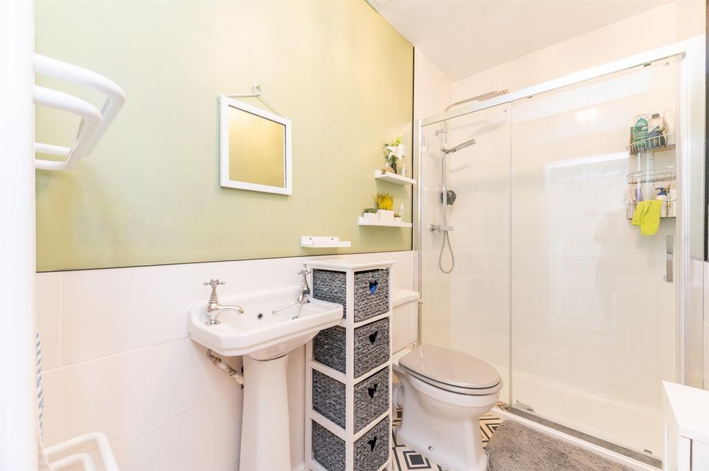 Additional image 24 of 4 bed property for saleManor Street, Otley LS21