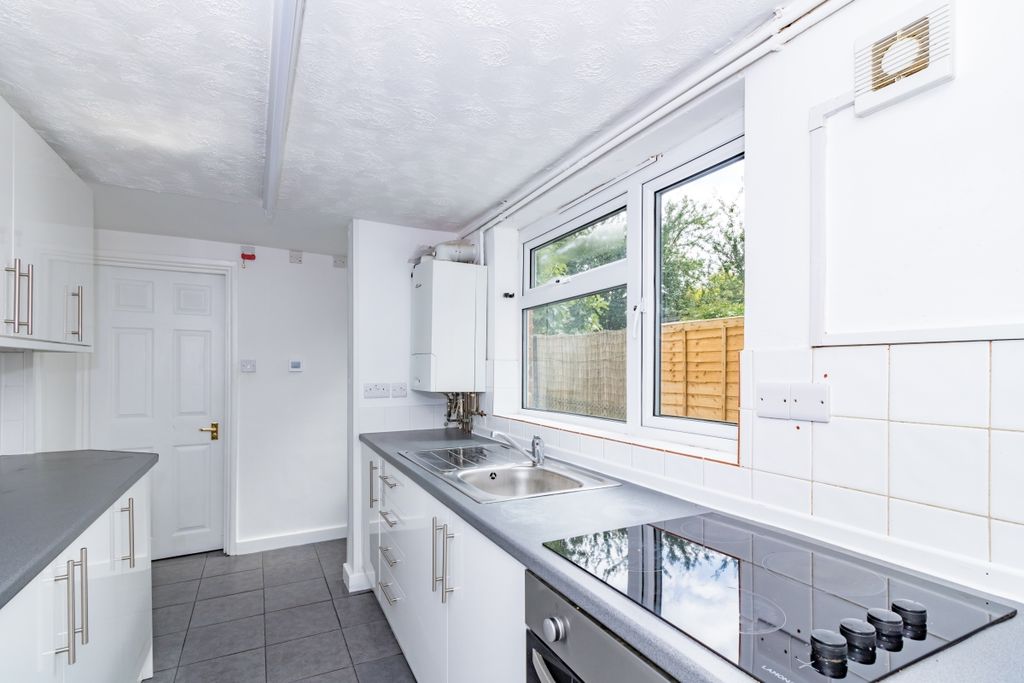 Property photo 1 of 9 68730