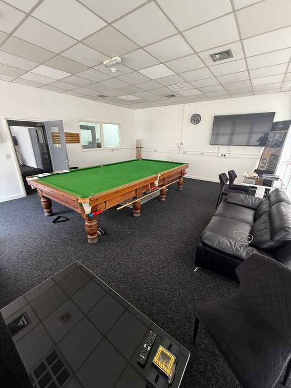 Property photo 2 of 5