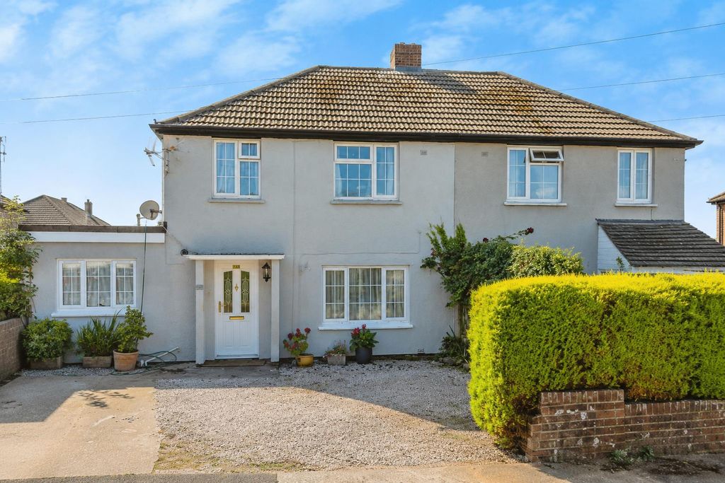 Property photo 1 of 16 Front1.Png