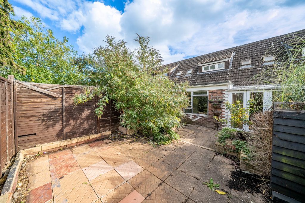 Property photo 2 of 23