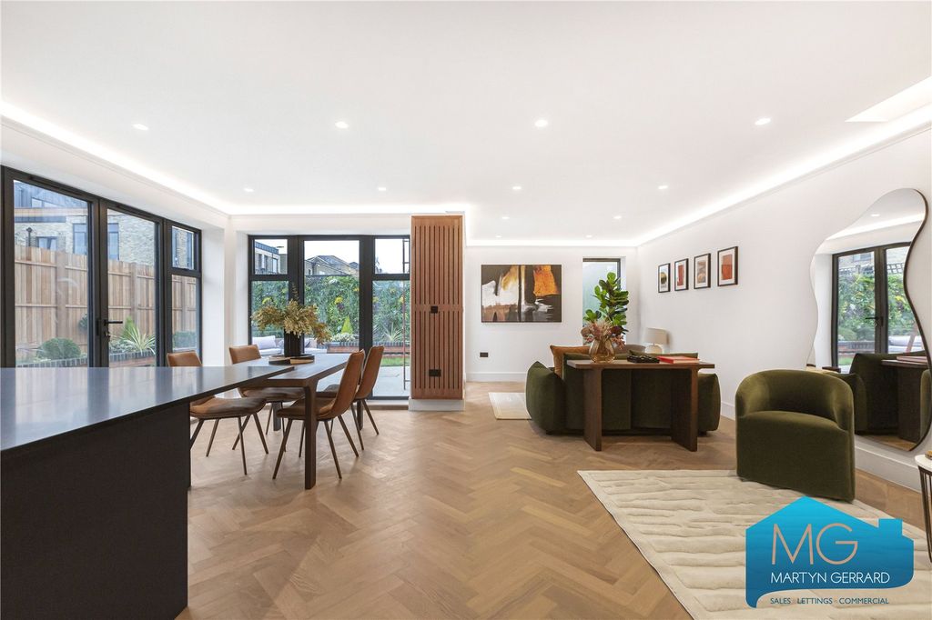 Property photo 1 of 32 Picture No. 28