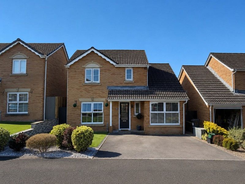 4 bed detached house for saleCrymlyn Parc, Neath, Neath Port Talbot. SA10