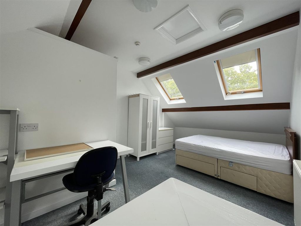 Property photo 3 of 15 Img_4163.Jpeg