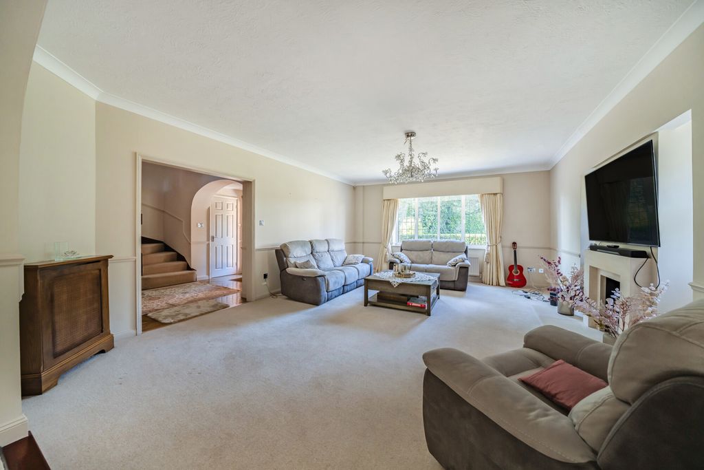 Property photo 2 of 25 Reception