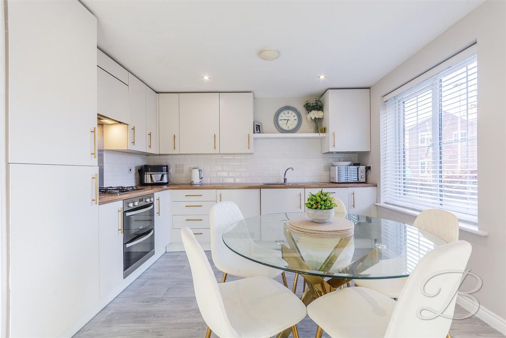 Property photo 2 of 19 Ccltd-18.Jpg