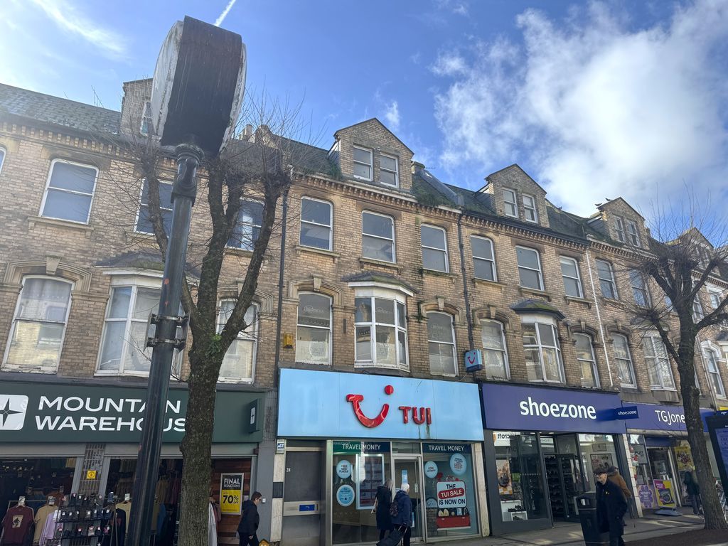 Property photo 1 of 7 Photo 8