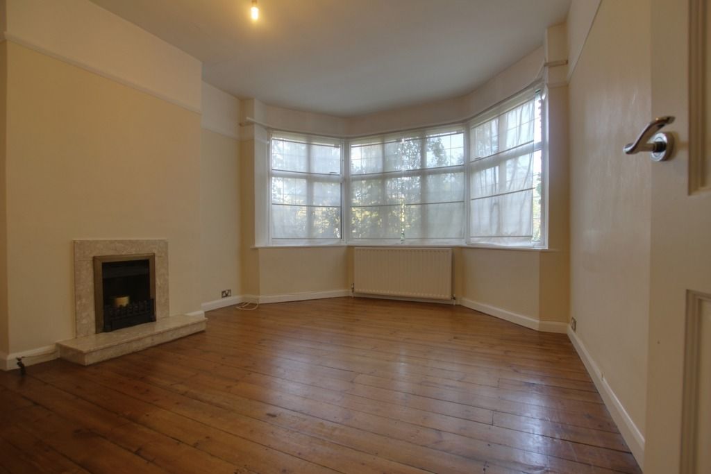 Property photo 2 of 8 2051242