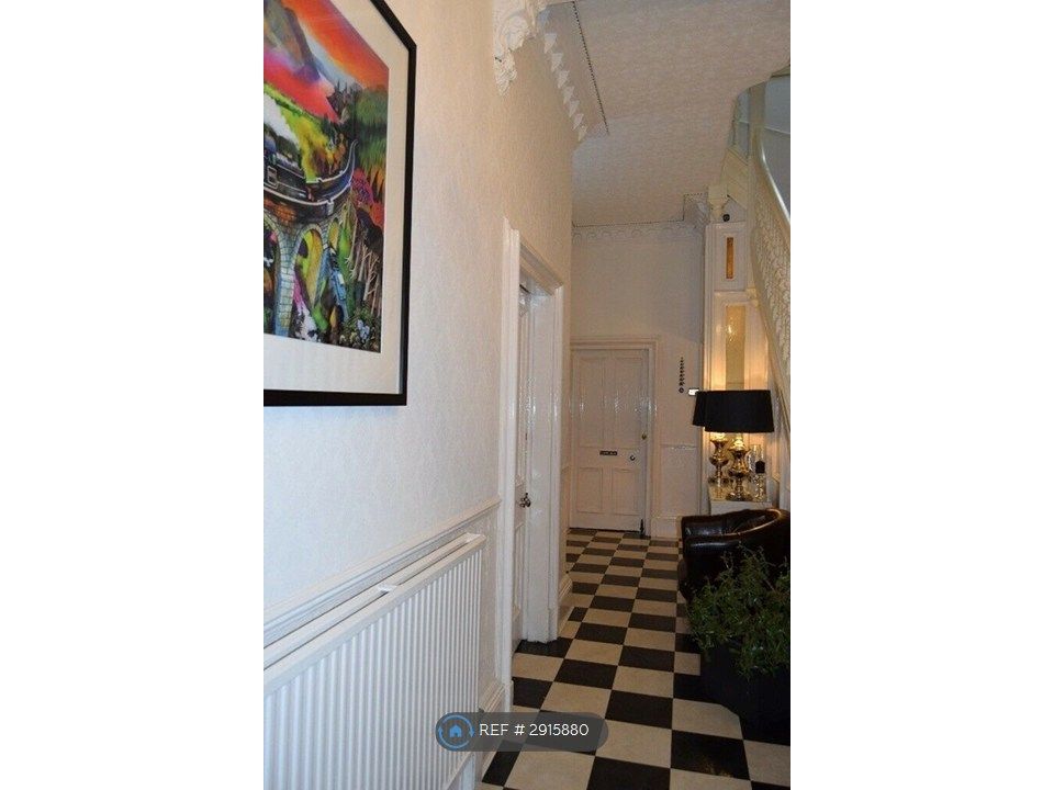Property photo 3 of 29 Hallway