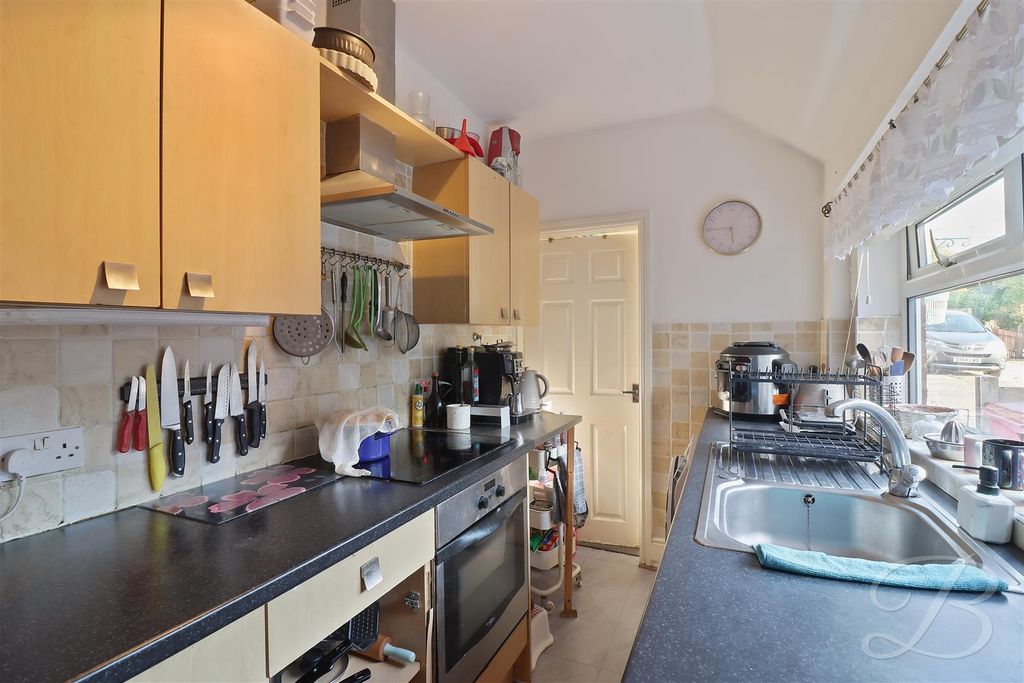 Property photo 2 of 25 Img_5986_1.Jpg