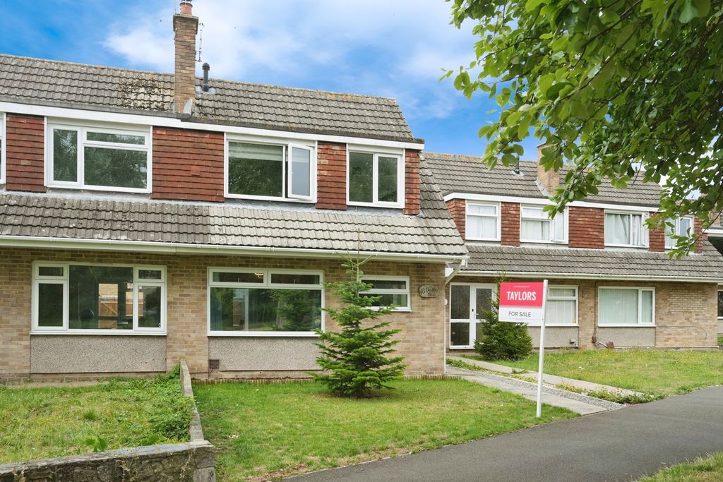 Property photo 1 of 19 Front