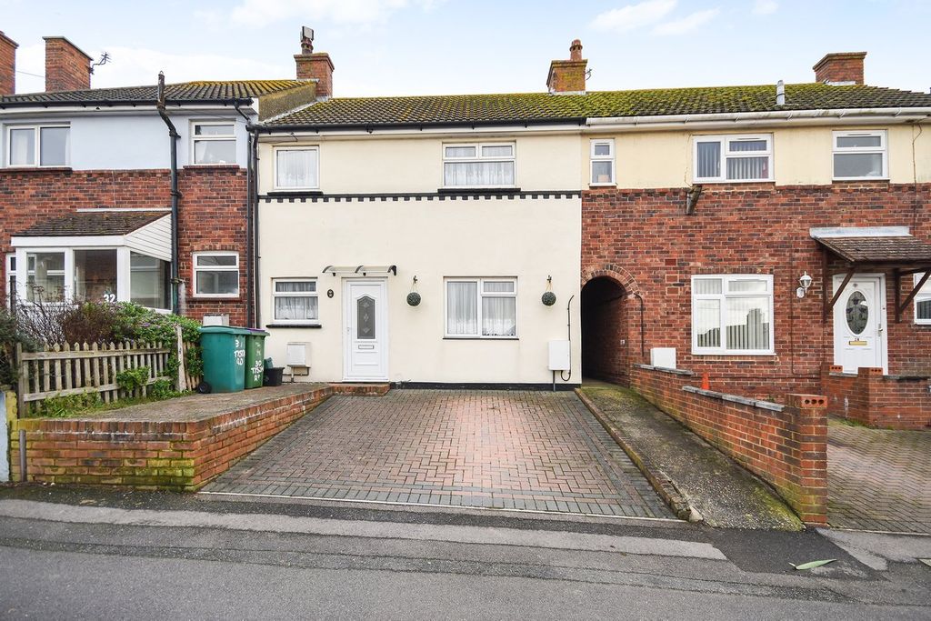 Property photo 1 of 7