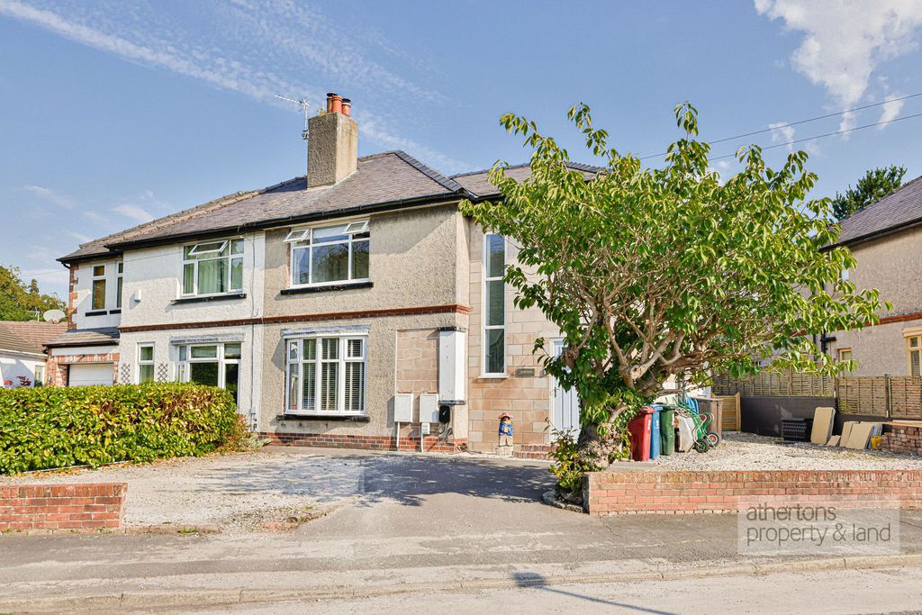 Property photo 1 of 33
