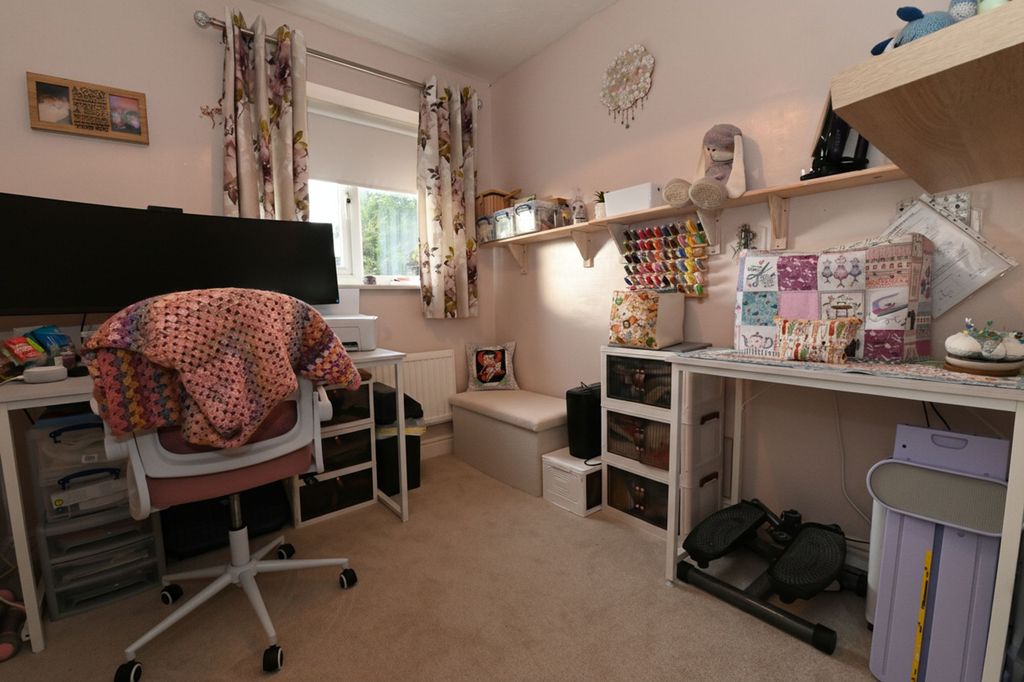 Property photo 3 of 11