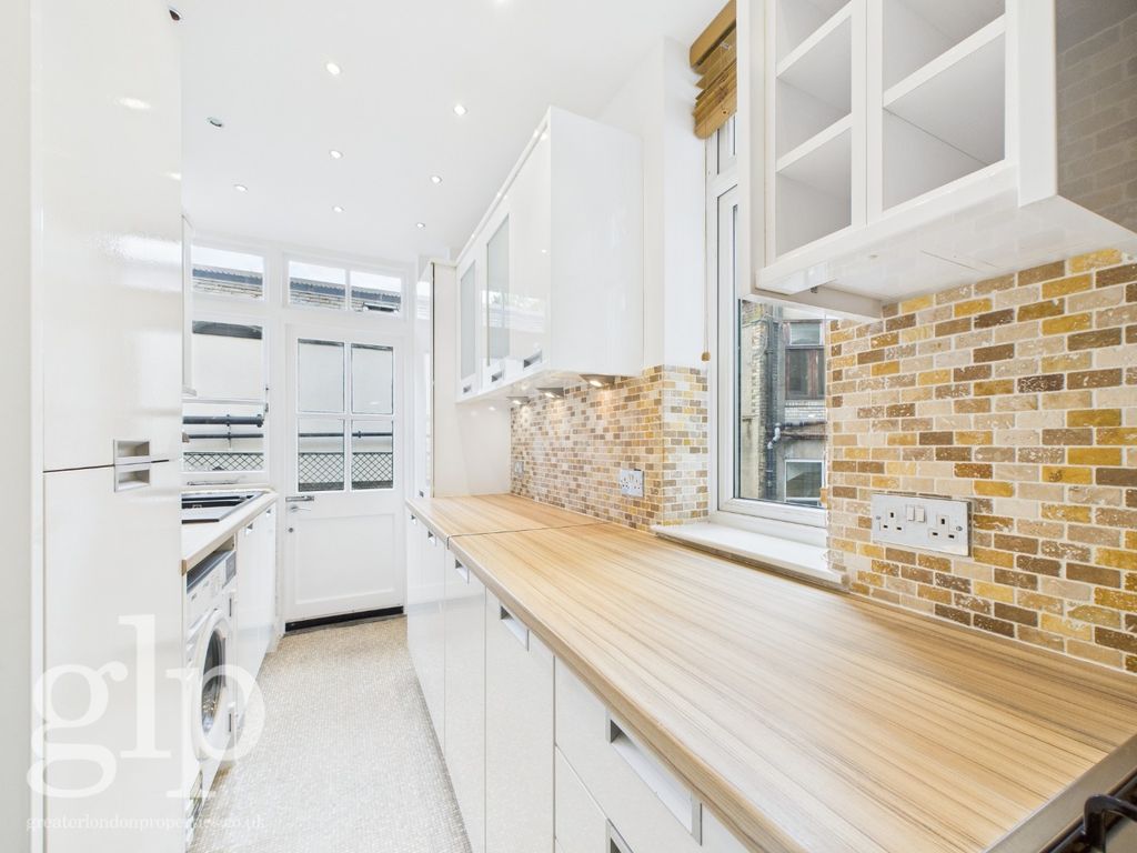 Property photo 3 of 14 4436925