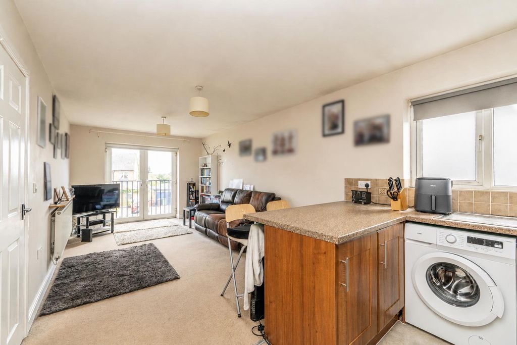 Property photo 2 of 21 4Db7A13B-Da26-4c5d-9023-745136A910c2.Png