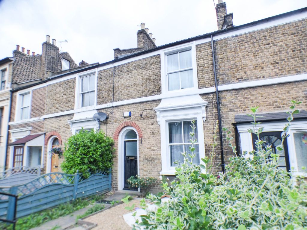 Property photo 2 of 12 5099211