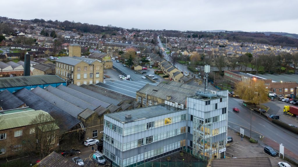 Property photo 1 of 4 Photo 3