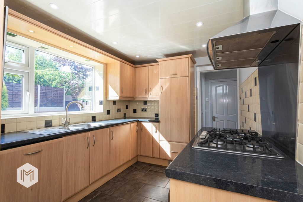 Property photo 3 of 26 Picture No. 04