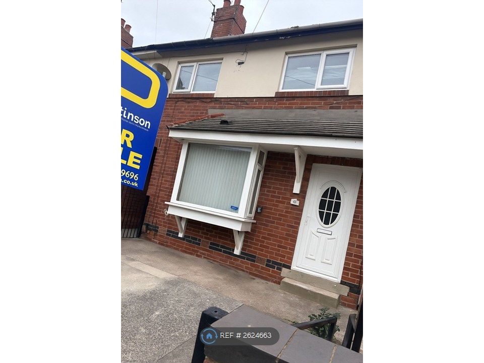 Property photo 2 of 17