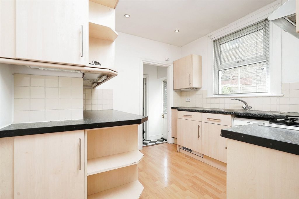 Property photo 3 of 8 Picture No. 03