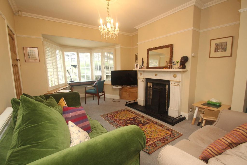 Property photo 2 of 11 0 General