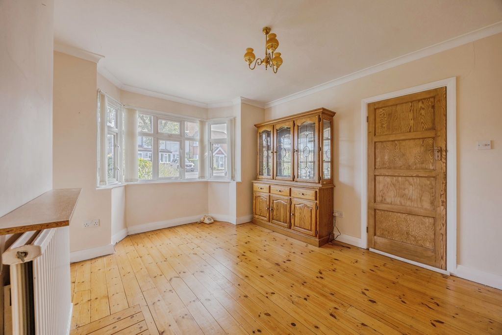 Property photo 3 of 13 Front Reception Room