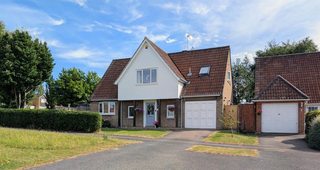 Property photo 1 of 24