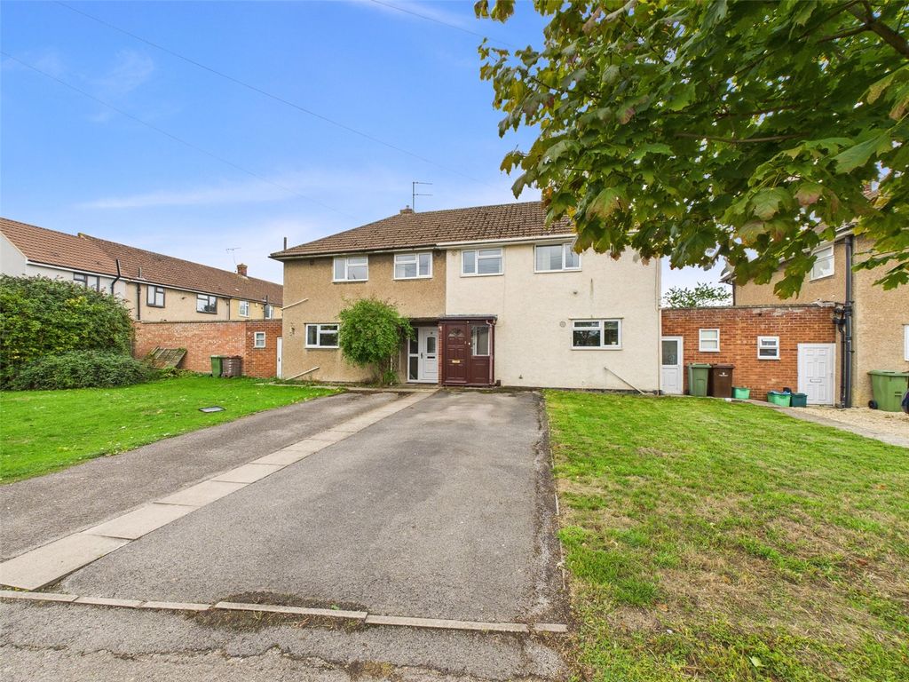 Property photo 1 of 18 Picture No. 04
