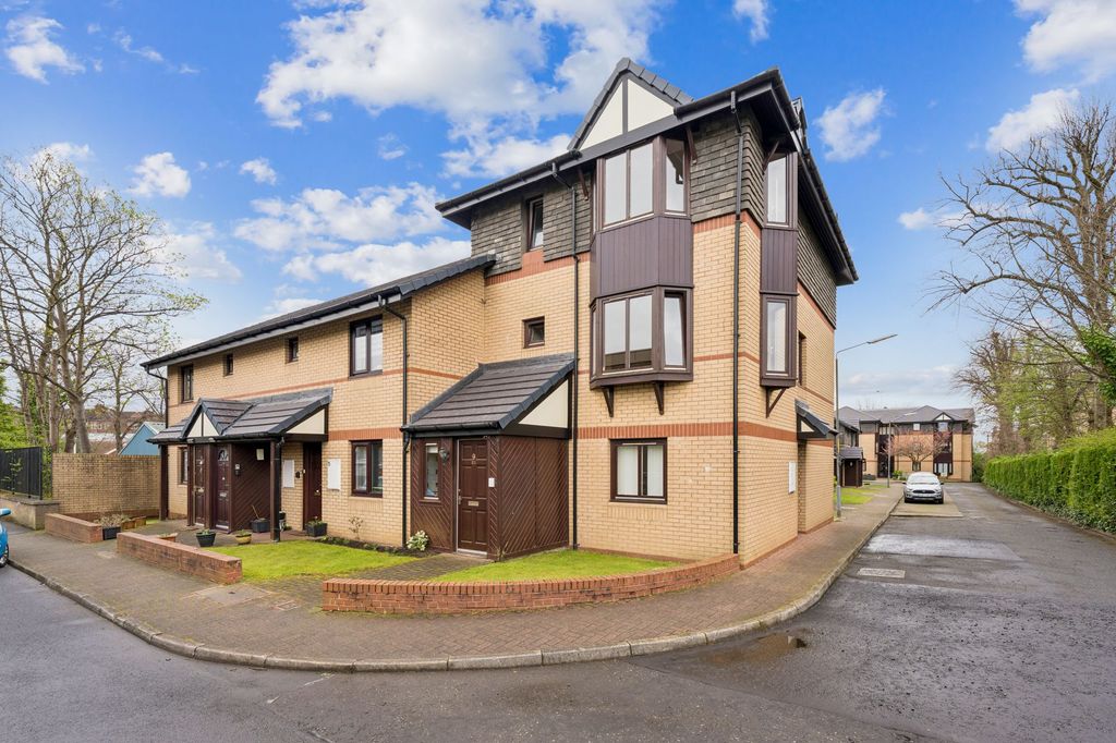 Property photo 1 of 19