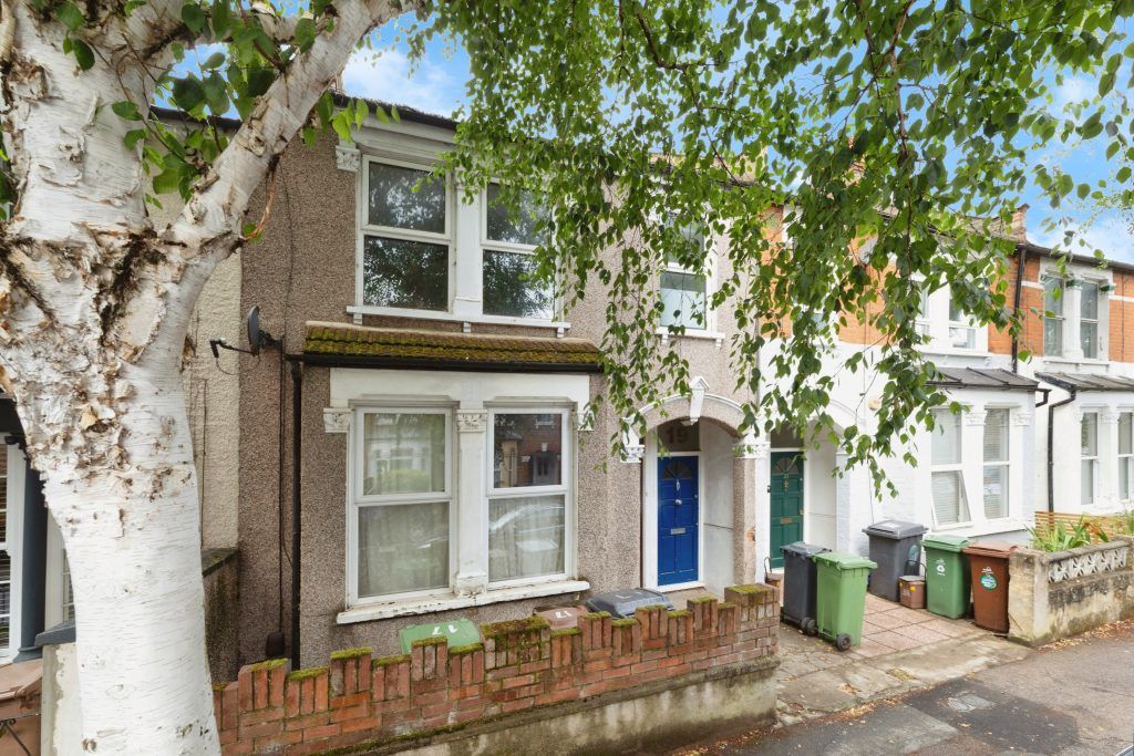 Property photo 1 of 10