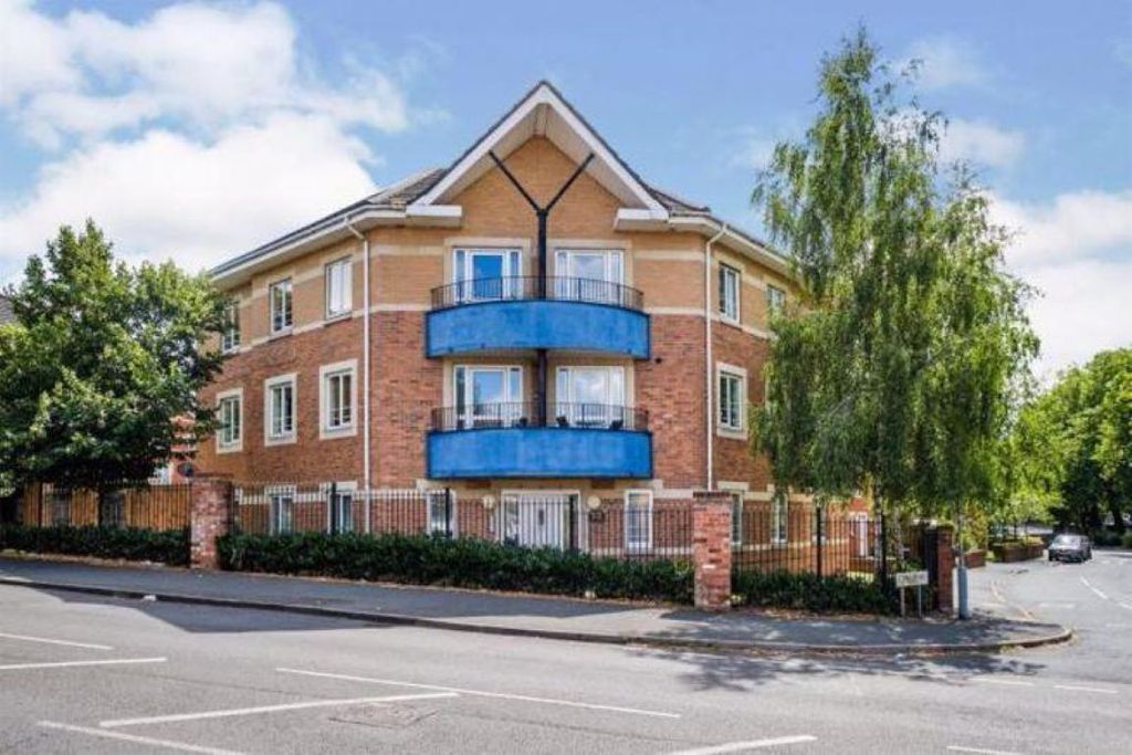 Property photo 1 of 7