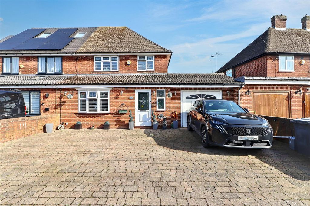 Property photo 1 of 27 Img_3893.Jpg