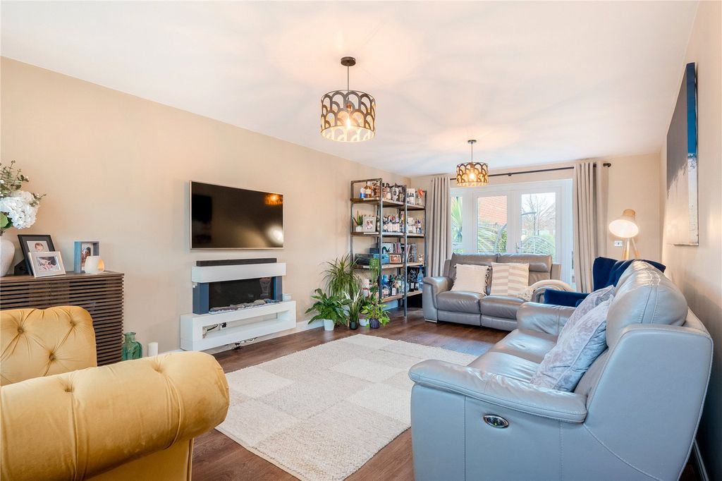 Property photo 2 of 20 Picture No. 04