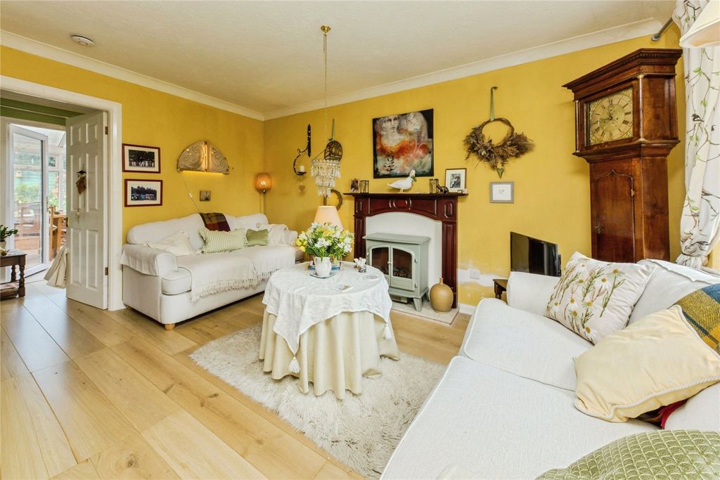 Property photo 2 of 15 Picture No. 01